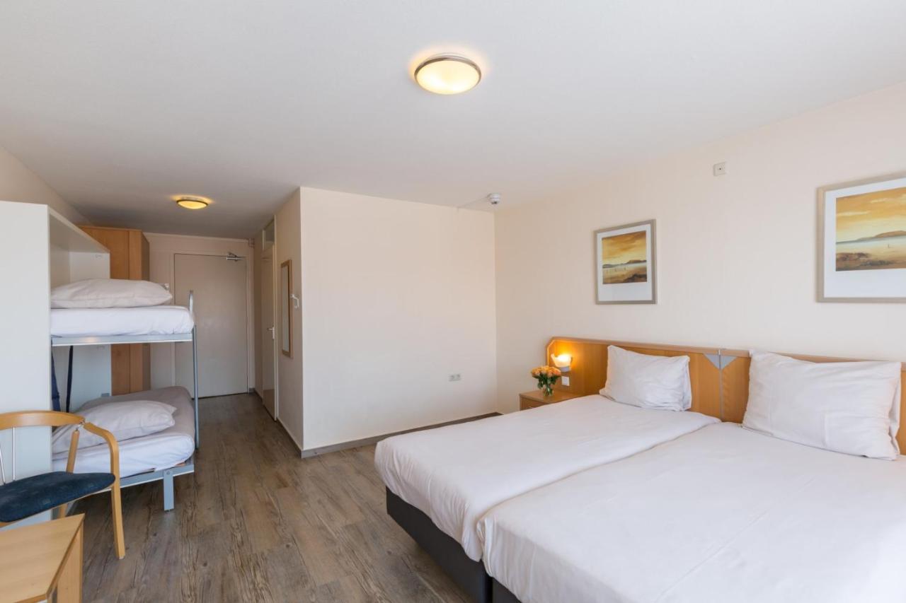 Strandhotel Bos En Duin Осткапеле Екстериор снимка
